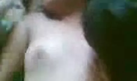 ساکشن عصرانه از کلیپ کوتاه سکس کردن دختر کوچک 18 ساله ناتاشا