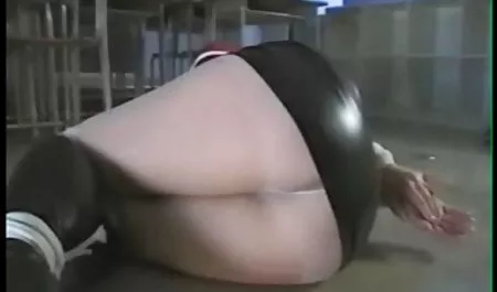 خرچنگ لعنتی کلیپ سکس کردی Natah در حمام