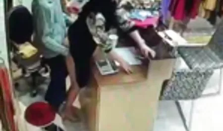 در توالت های پرداخت شده 20 عکس متحرک سکس کردن متری صرفه جویی کنید