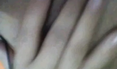تمام شده است ، عکس سکسی کردن کس من تنها خانه هستم